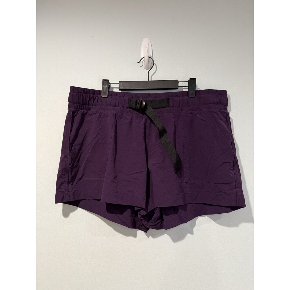 Gap Fit Athletic Shorts Womens XL Belted Athleisure Hiking Travel Vacation Gym